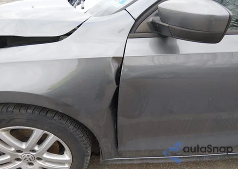 2018 Volkswagen Jetta 1.4T S из США, поврежденный, VIN 3VW167AJ0JM227798